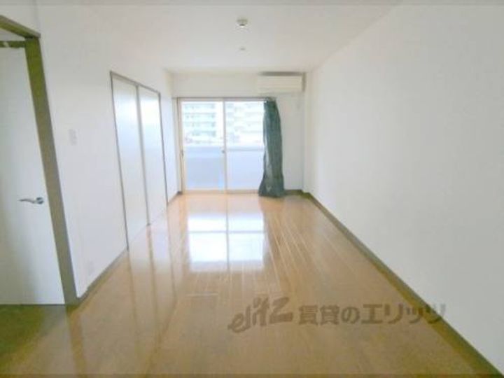 グランドール野洲の寝室