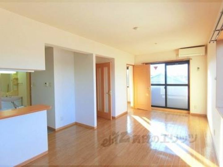 リアン・メルヴェイユ301の玄関