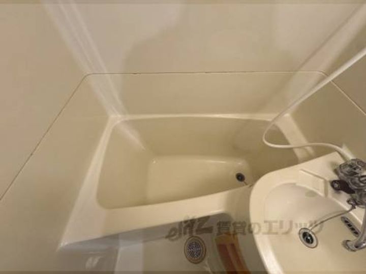 ラピスヤン東野302の風呂