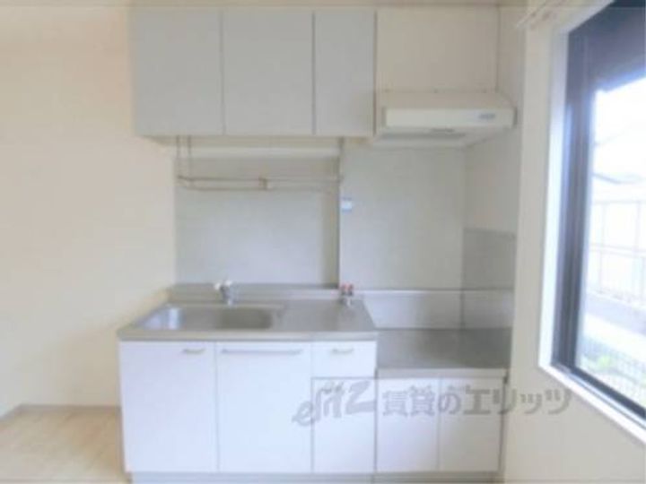 アメニティ21B棟101のキッチン