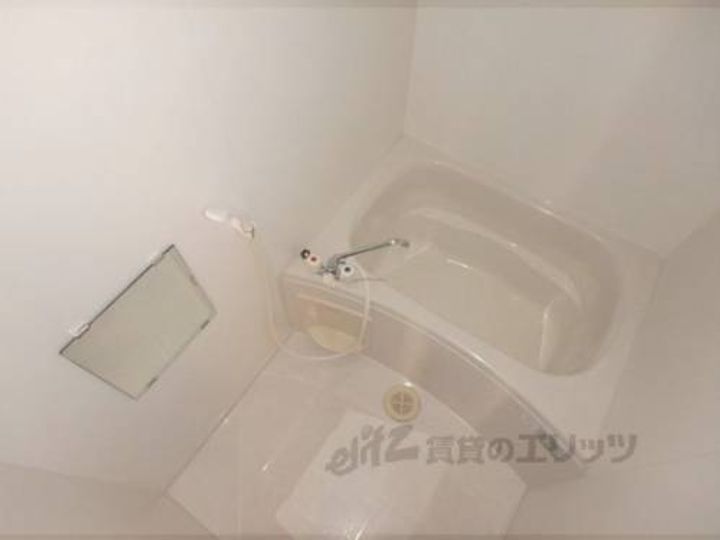 レオパレス罧原103の風呂