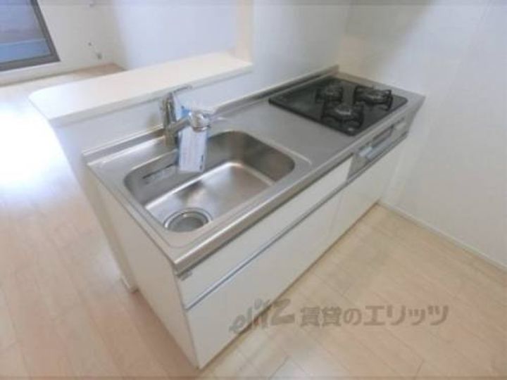 サニーヴィラ エテルノMのキッチン