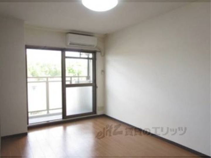 ランプロン406の玄関