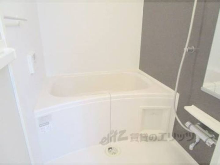 ヴィラ宮の前201の風呂