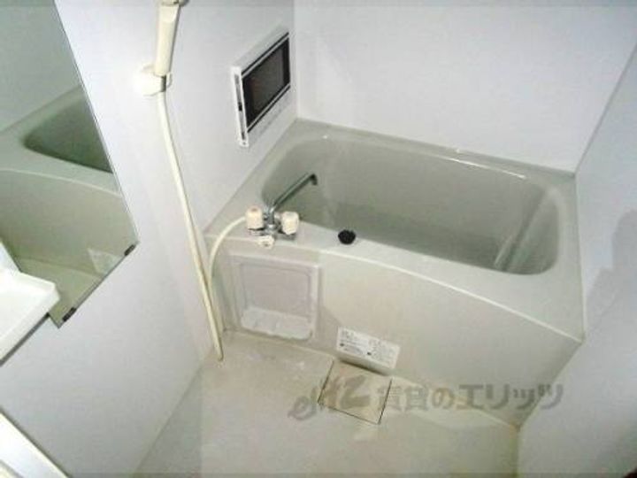 フラッティ京都十条403の風呂