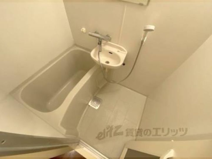 レオパレス萩ケ丘の風呂