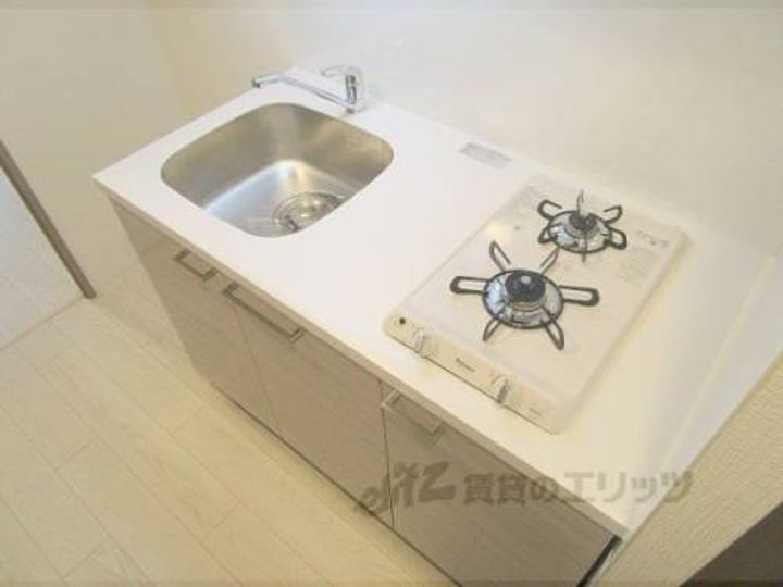 エスプレイス京都RAKUNANのキッチン