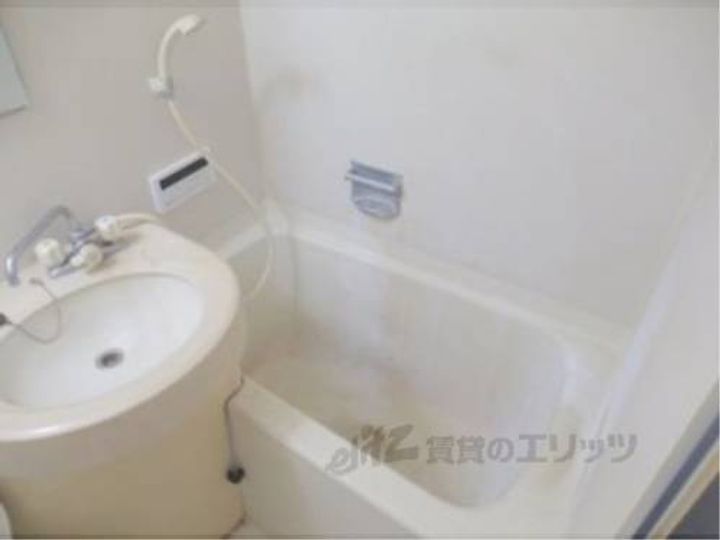 フェルティシャトー滋賀水口の風呂