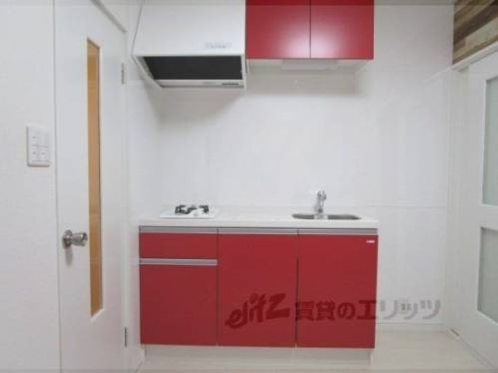 京都府京都市下京区鍵屋町(高辻通麩屋町西入、高辻通麩屋町東(一戸建)の賃貸物件1のキッチン