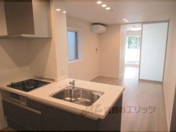 イストワール御池202のキッチン