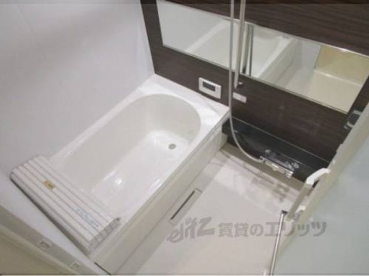 イストワール御池202の風呂