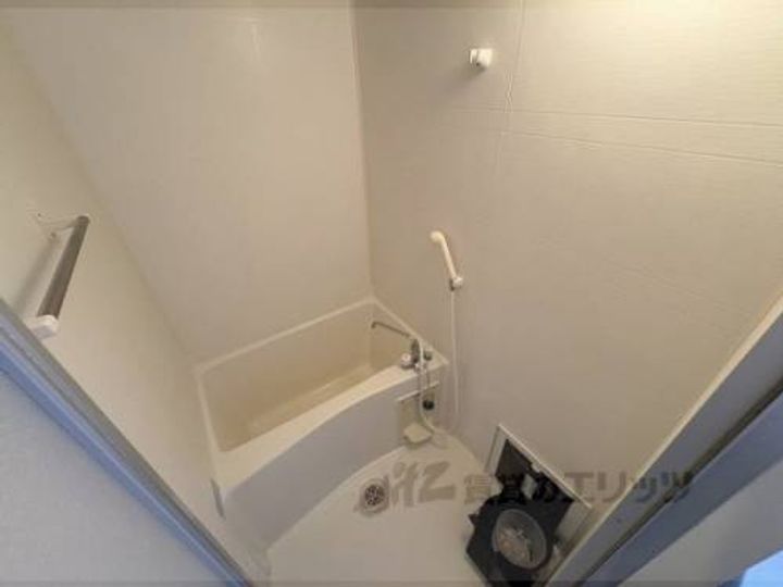 ネオパレス亀岡502の風呂