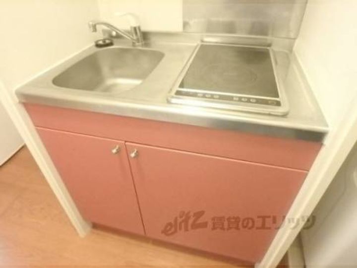 レオパレスアルモニのキッチン