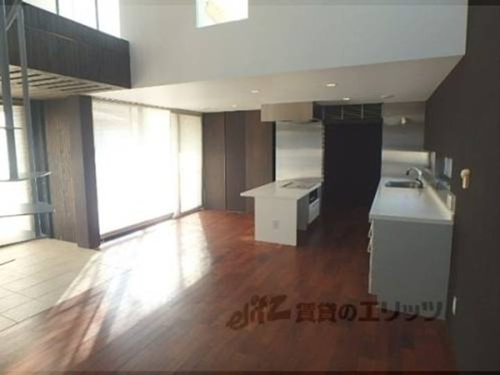 京都府城陽市寺田宮ノ谷(一戸建)の賃貸物件1の玄関