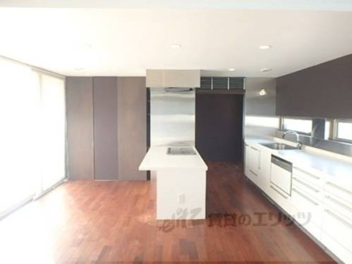 京都府城陽市寺田宮ノ谷(一戸建)の賃貸物件1の玄関