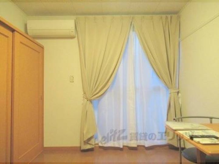 レオパレスSPORTSTER108の寝室