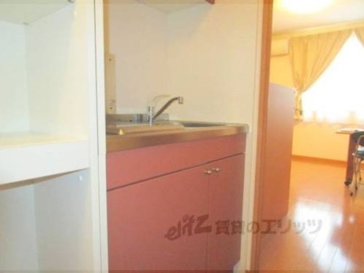 レオパレスまつお102のキッチン