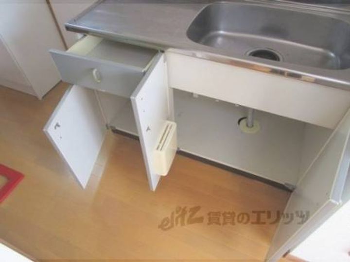 サンサーラ頼政塚301のキッチン