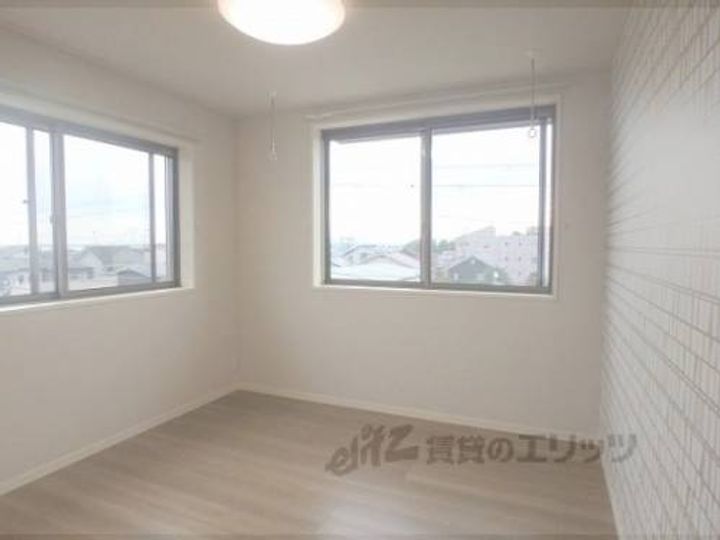 シャーメゾン丸の内301の寝室