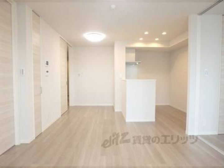 シャーメゾン丸の内301の玄関