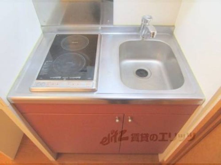 レオパレス篠山206のキッチン