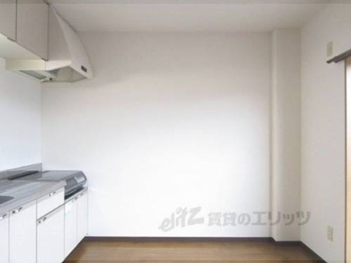 メゾンKS305の玄関