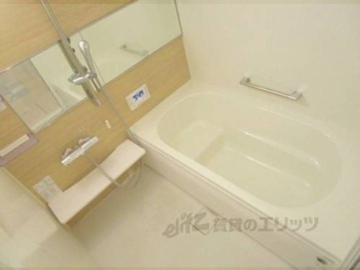 シャルム・リリー101の風呂