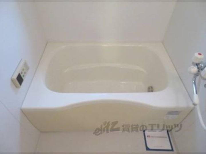 コート パルBの風呂