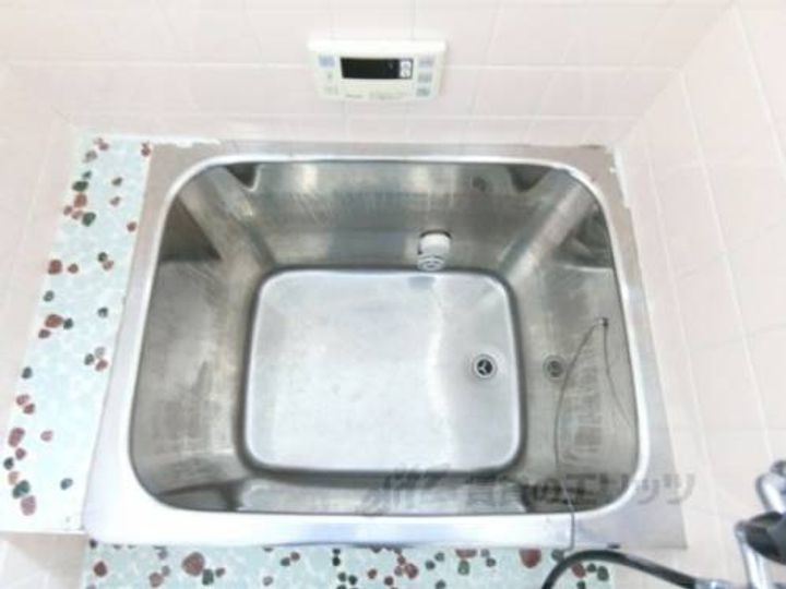 滋賀県近江八幡市緑町1丁目(一戸建)の賃貸物件1の風呂