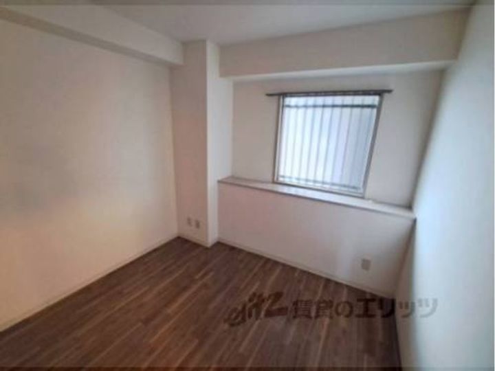 プラムキャッスルS-1605の寝室