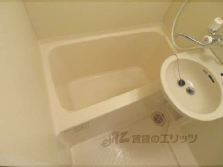 ユーミー南本堀101の風呂