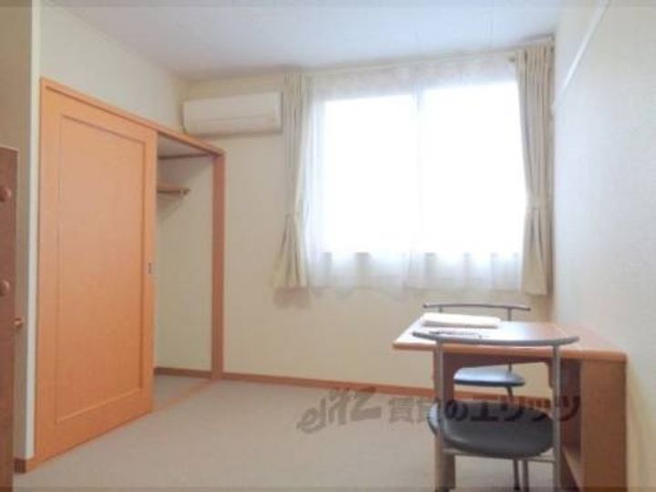 レオパレスくにもり203の寝室