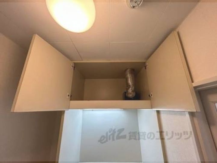 スタンドアップ本町304のキッチン