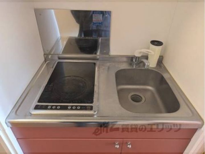 レオパレスメープルラック203のキッチン
