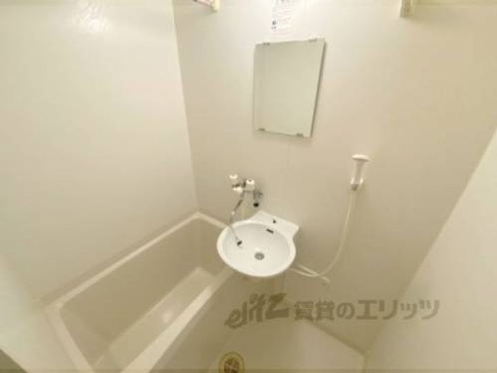 レオパレスめい203の風呂