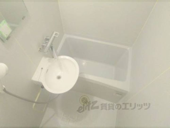 レオパレス光善寺の風呂