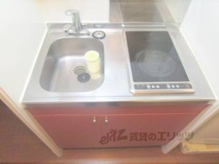 レオパレス光善寺のキッチン