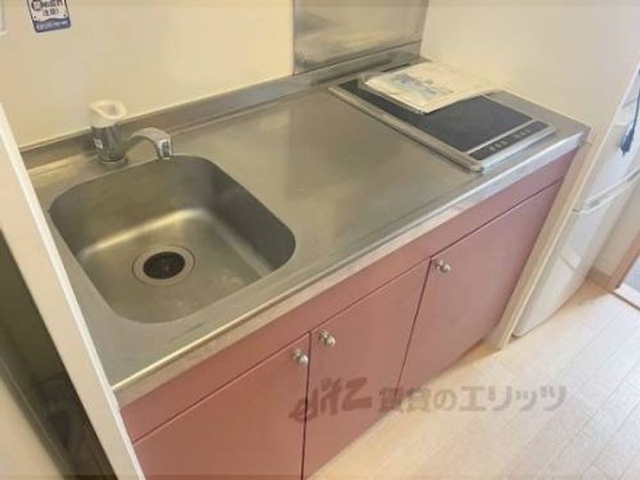 レオパレスエスペランサ舞303のキッチン