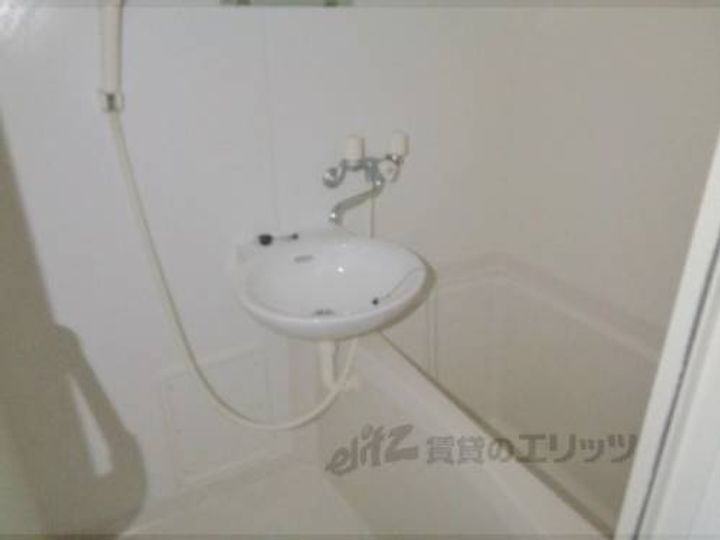 レオパレス大陽舞鶴210の風呂