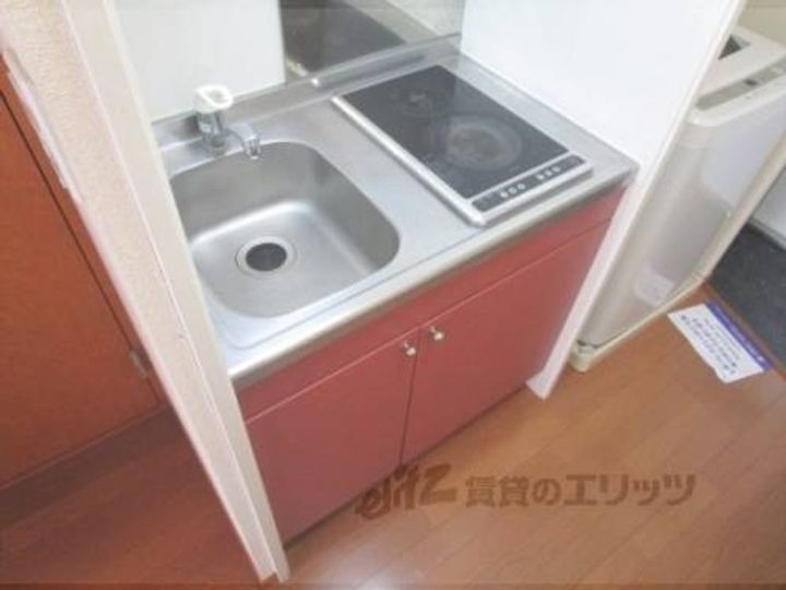 レオパレスMICHIKO201のキッチン