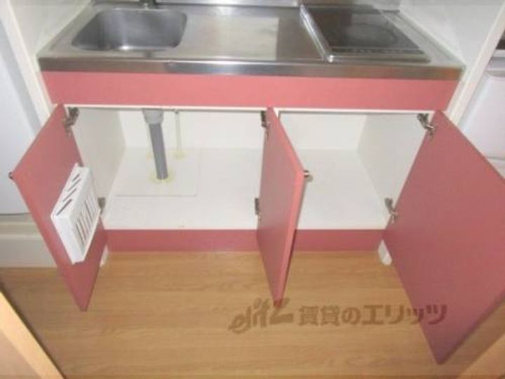 レオパレスハウス香里ヶ丘のキッチン