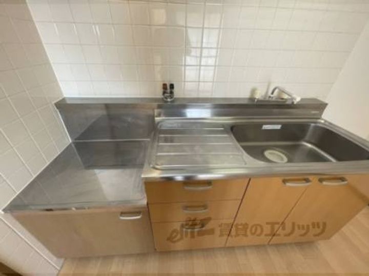 グランパル佐保のキッチン