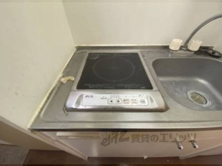 レオパレスイケダ301のキッチン