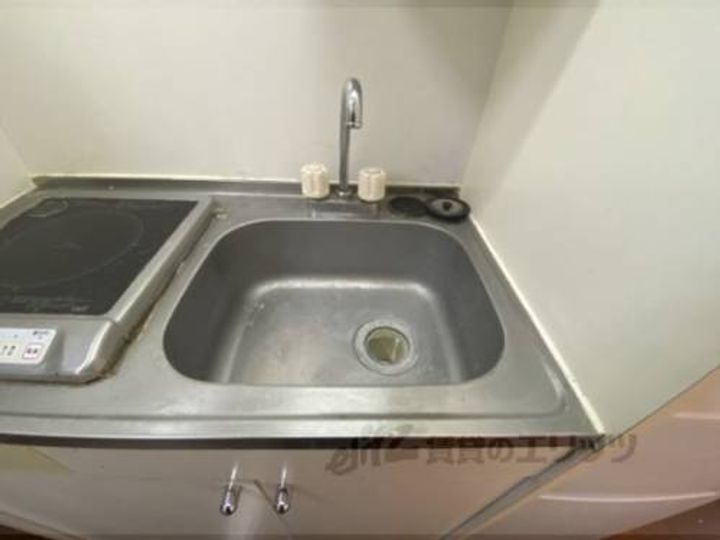 レオパレスイケダ301のキッチン