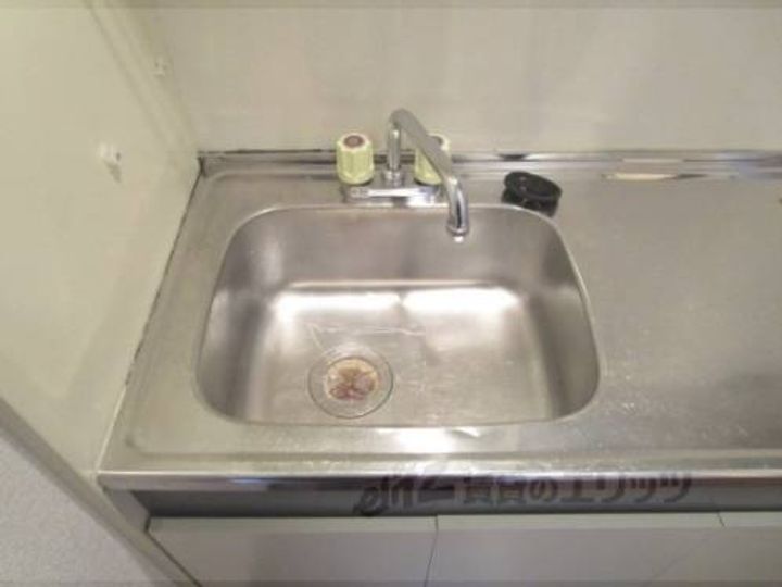 勝ハイツ壱番館202のキッチン