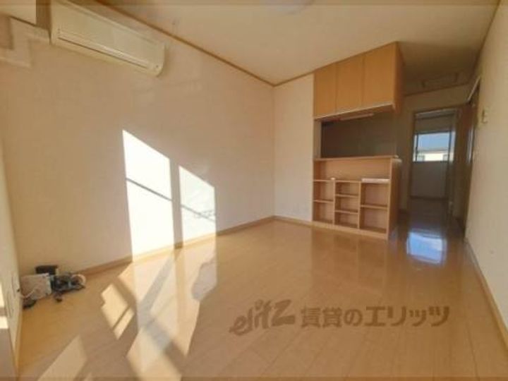 ウィルコート四条の玄関