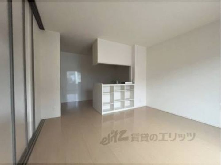 カルチェ赤坂A102の玄関