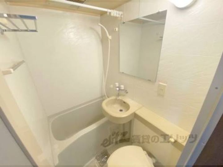 シティパレスあやめ池P8の風呂