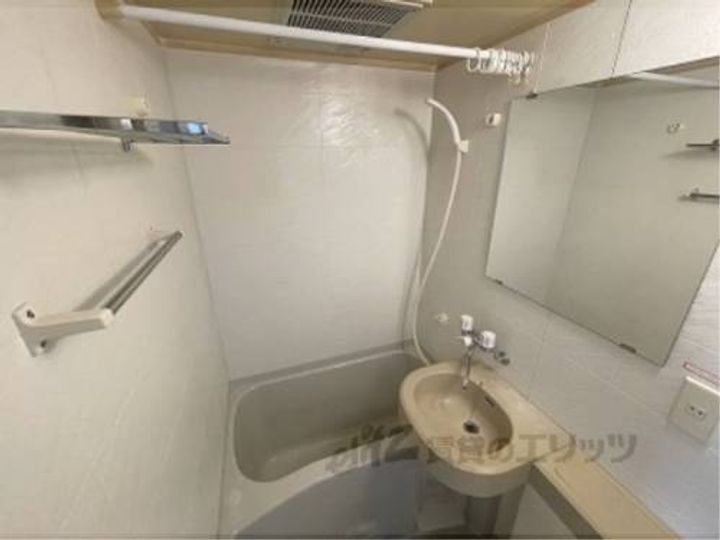 シティパレスあやめ池P8の風呂