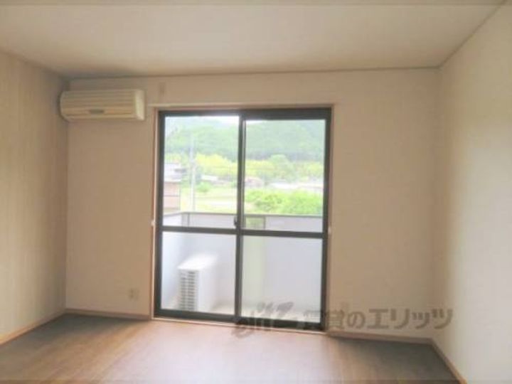 ピュアライフA棟201の寝室